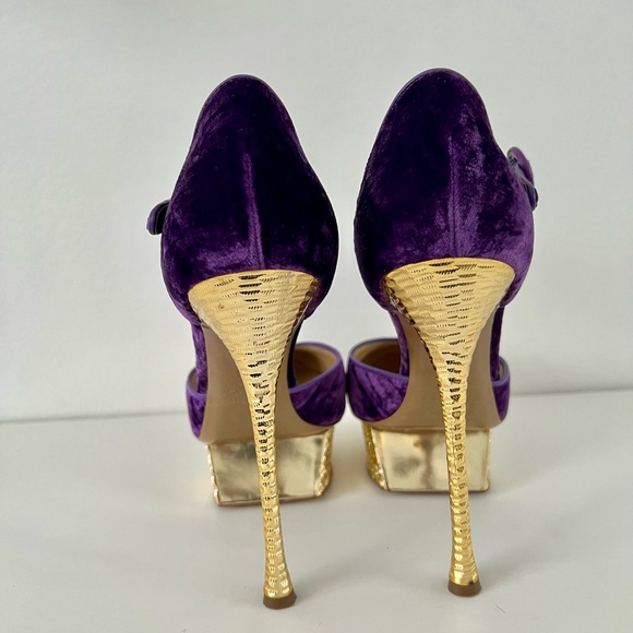 Nicholas Kirkwood purple velvet , with metallic gold heels - Picture 5 of 9